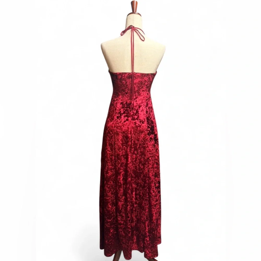 Forever 21 Crushed Velvet Maxi Dress Burgundy Red Halter Cutout Goth Y2K Vampy M